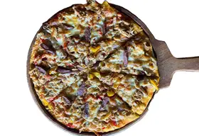 Reze Signature Pizza