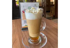 Reze Signature Latte